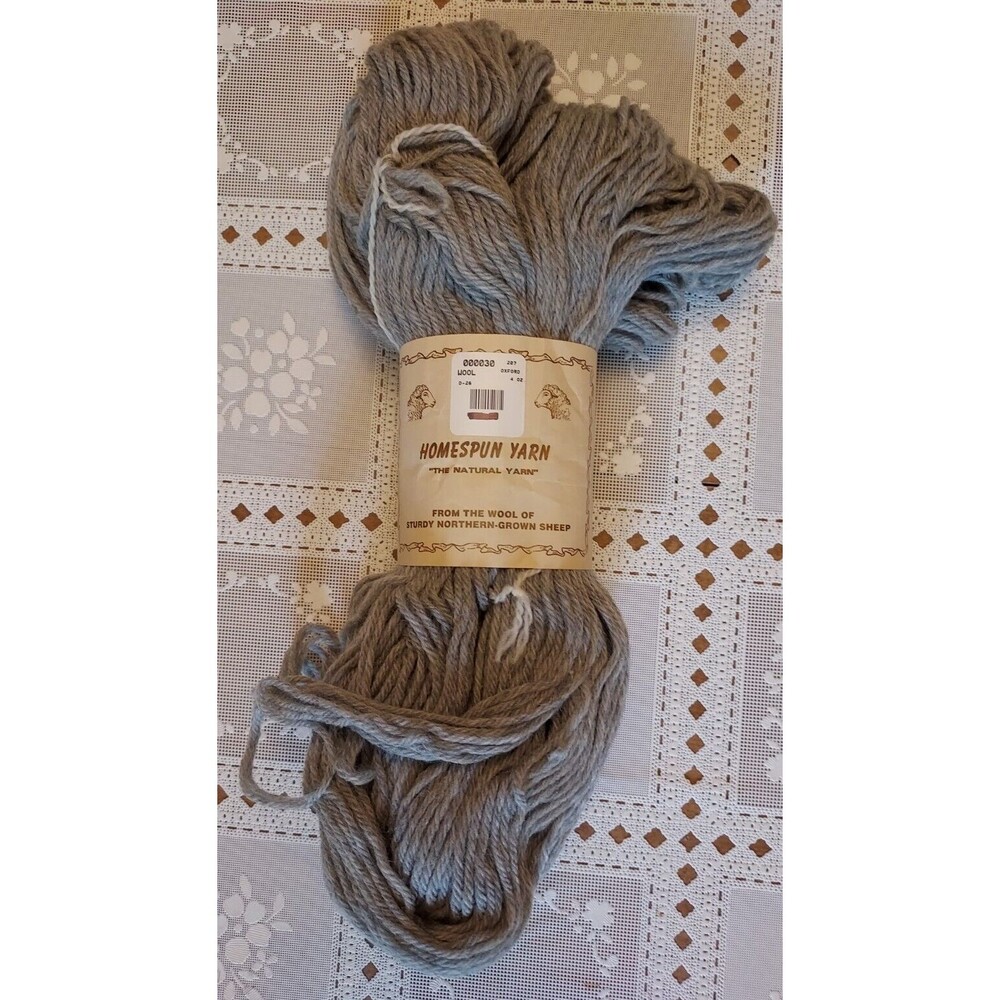 Bemidji Woolen Mills Homespun Yarn 100% Virgin Wool  4 Ply 225 Yds 4 Oz Gray